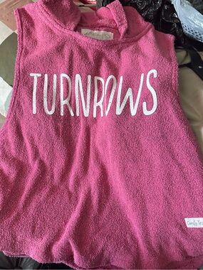 Comfy Terry Pink Sleeveless Top with 'TURNROWS' Print